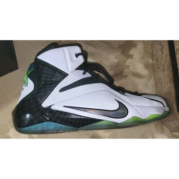 LeBron 12 'All Star' - Picture 2 of 16